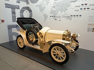 Automobilové Muzeum Škoda v Mladé Boleslavi (Česká republika)