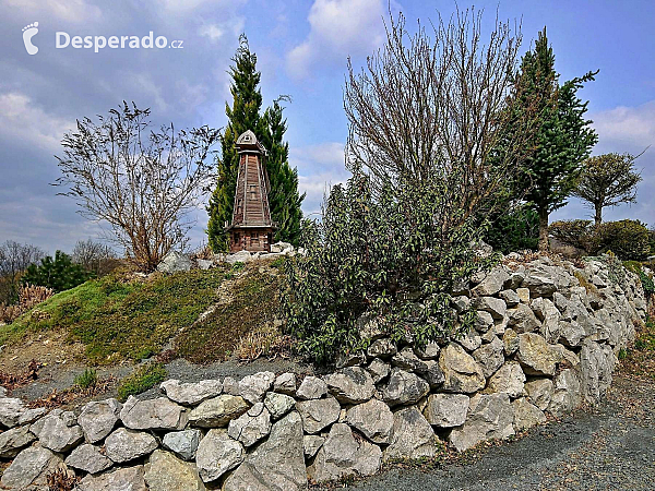 Arboretum Makču Pikču v obci Paseka (Olomoucký kraj - Česká republika)