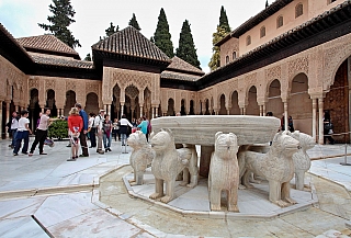 Alhambra (Andalusie - Španělsko)