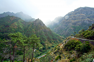 Horská oblast Encumeada (Madeira)