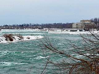 Ledové Niagarské vodopády (Kanada)