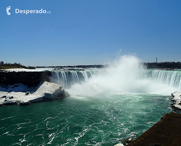 Niagarské vodopády (Kanada)