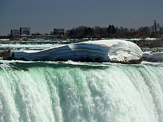 Niagarské vodopády (Kanada)