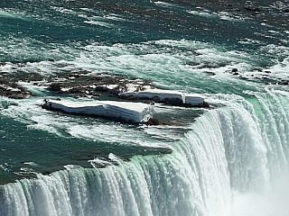 Niagarské vodopády (Kanada)