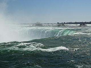 Niagarské vodopády (Kanada)