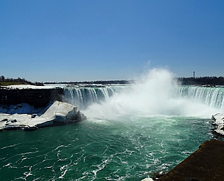 Niagarské vodopády (Kanada)