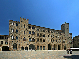 Volterra (Toskánsko - Itálie)