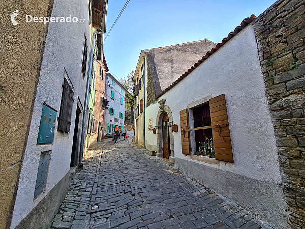 Motovun (Istrie - Chorvatsko)