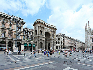Nákupní Galerie Viktora Emanuela II. v Milánu (Lombardie - Itálie)
