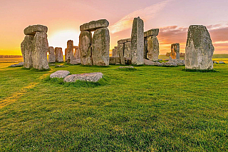 Stonehenge (Velká Británie)