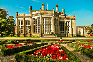 Zámek Highcliffe (Velká Británie)