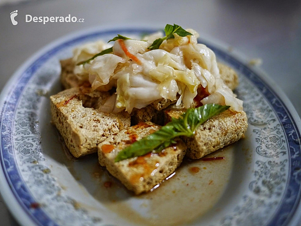 'Smradlavé Tofu', Chòu dòufu (臭豆腐)