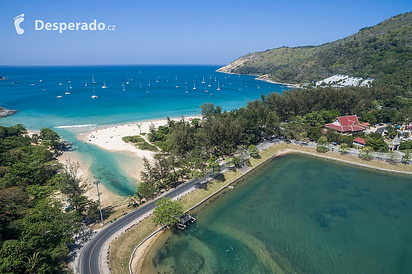 Naiharn Beach (Phuket - Thajsko)