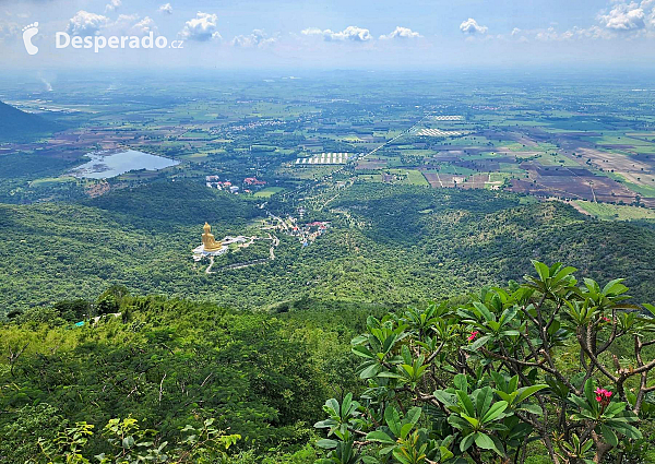 Zajímavosti v provincii Lopburi (Thajsko)