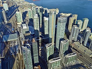 CN Tower v Torontu (Ontario - Kanada)