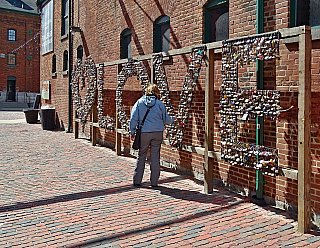 Historická čtvrť The Distillery District v Torontu (Ontario - Kanada)