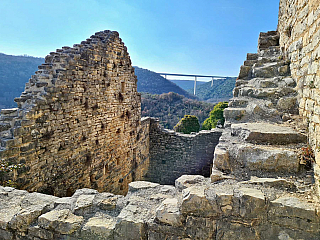Hrad Dvigrad (Istrie - Chorvatsko)