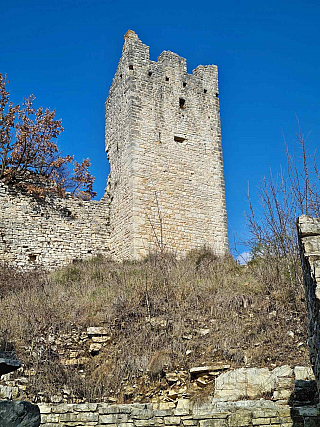Hrad Dvigrad (Istrie - Chorvatsko)