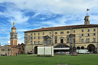 Visegrád (Maďarsko)Udine (Furlánsko-Julské Benátsko – Itálie)