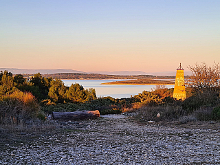 Premantura a poloostrov Kamenjak na jihu Istrie (Chorvatsko)