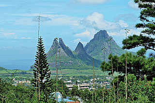 Výhled z vulkánu Trou aux Cerfs (Mauricius)