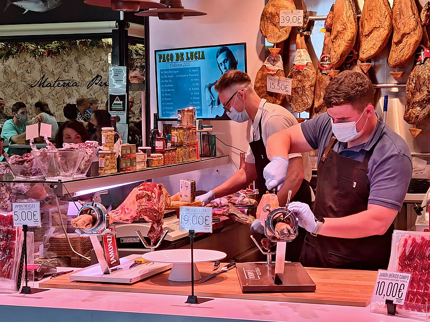 Mercado San Augustín v Granadě (Andalusie - Španělsko)