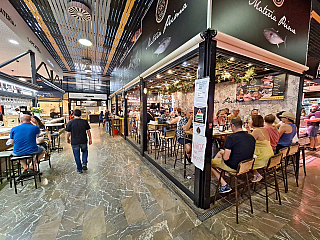 Mercado San Augustín v Granadě (Andalusie - Španělsko)