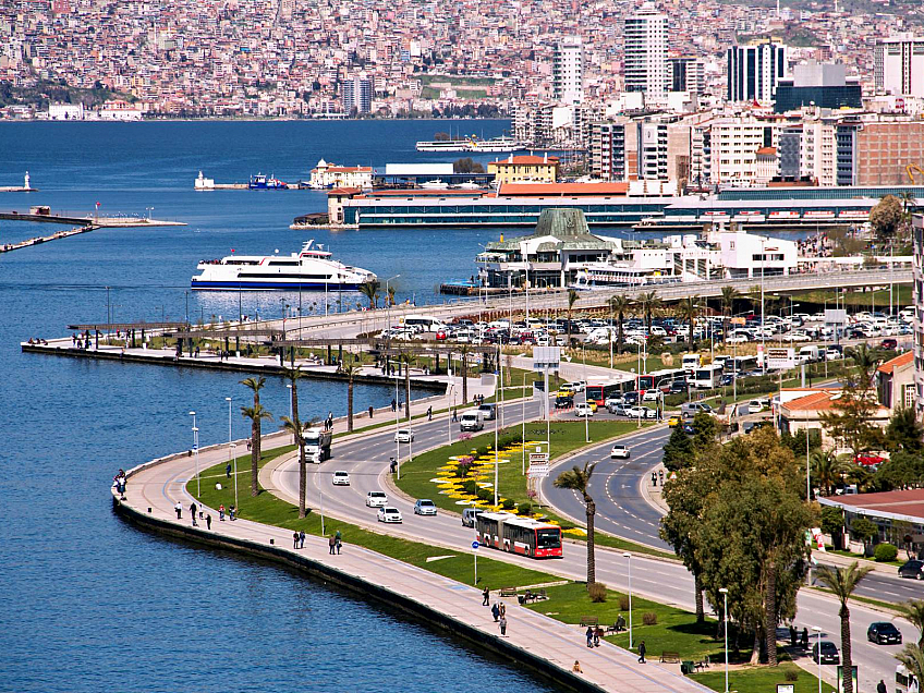 Izmir (Turecko)