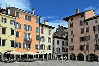Udine (Furlansko-Julské Benátsko - Itálie)