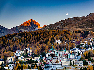 Švýcarský St. Moritz je zážitek na vrcholu luxusu