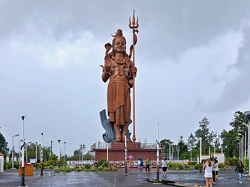 Hinduisté na Mauriciu a Grand Bassin Hindu Temple