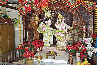 Grand Bassin Hindu Temple (Mauricius)