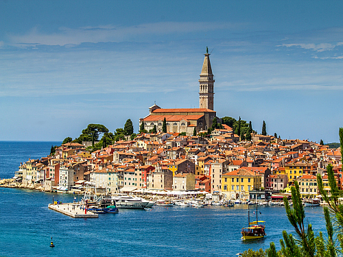 Zimní kouzlo v Rovinj: Proč do Chorvatska v zimě?