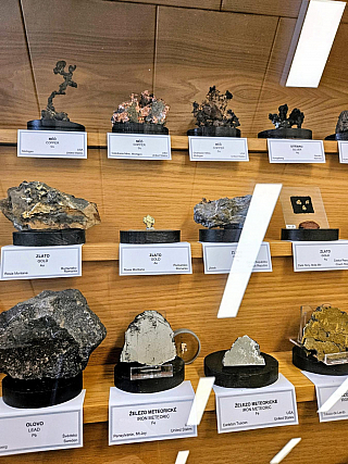 Geologický pavilon prof. F. Pošepného v Ostravě-Porubě (Česká republika)