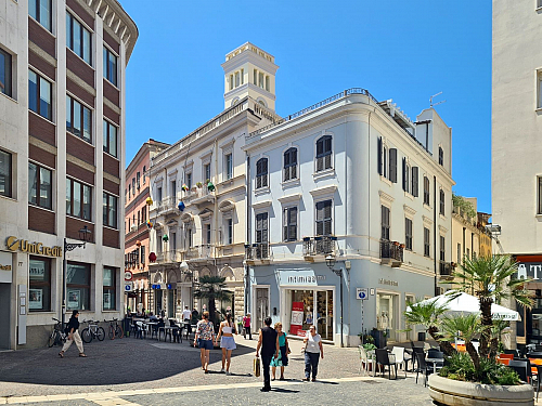 Oristano: Brána do historie a krás západní Sardinie