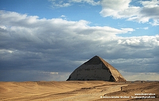 Pyramida v Dahšúru (Egypt)