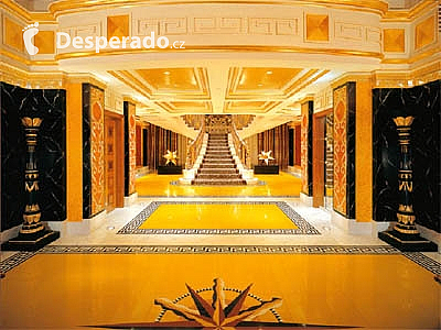 Burj Al Arab v Dubaji (Spojené arabské emiráty)