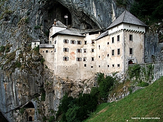 Hrad Predjama (Slovinsko)