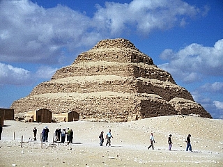 Pyramida v Sakkára (Egypt)