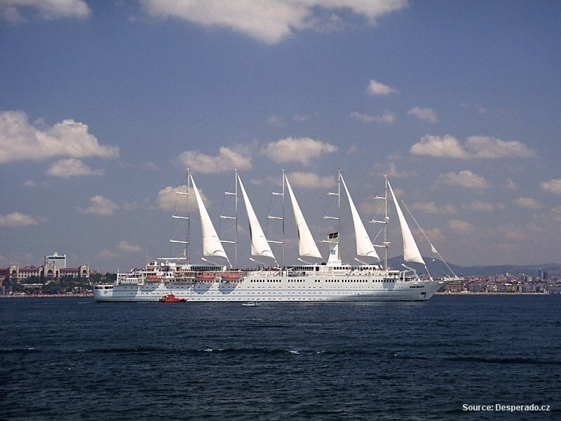 Bosporská úžina v Istanbulu (Turecko)