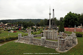 Zmenšený svět v parku Minimundus v Klagenfurtu (Rakousko)