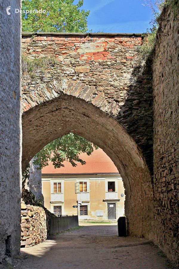 Hrad Pernštejn (Česká republika)