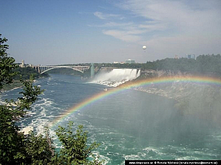 Niagarské vodopády (Kanada)