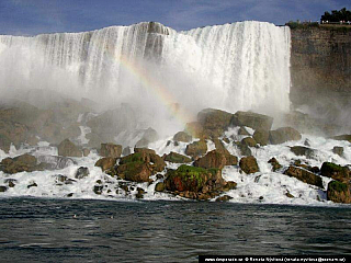 Niagarské vodopády (Kanada)